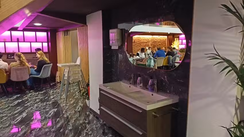 Afghan Palace Restaurant