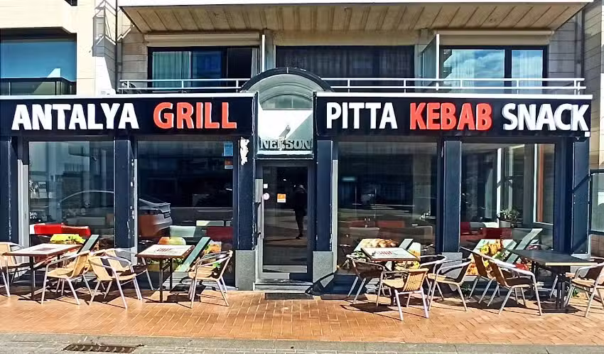 Antalya Grill Pitta Pizza Snack