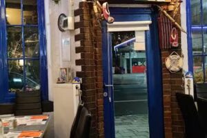 Archipelagos Food, Restaurant