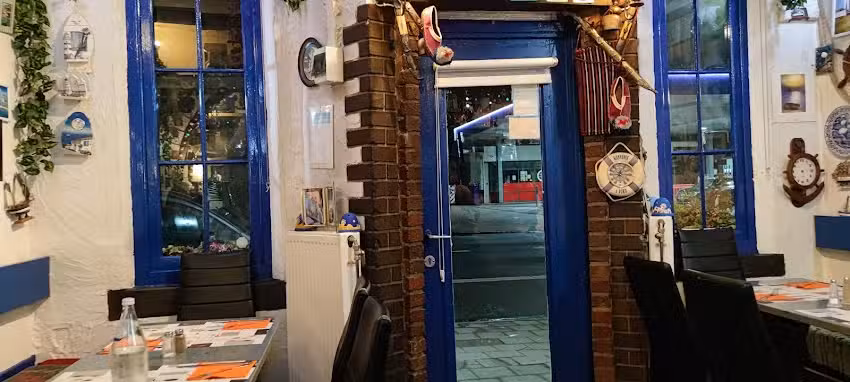 Archipelagos Food, Restaurant