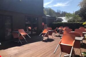 Avo Friterie Brasserie