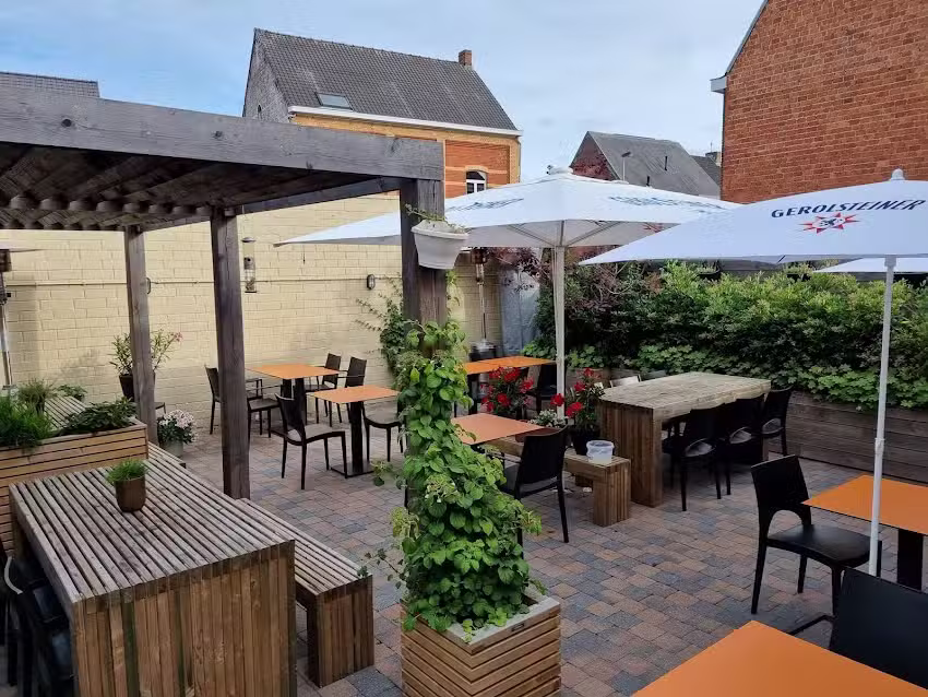 Bar en Bistro Raposa