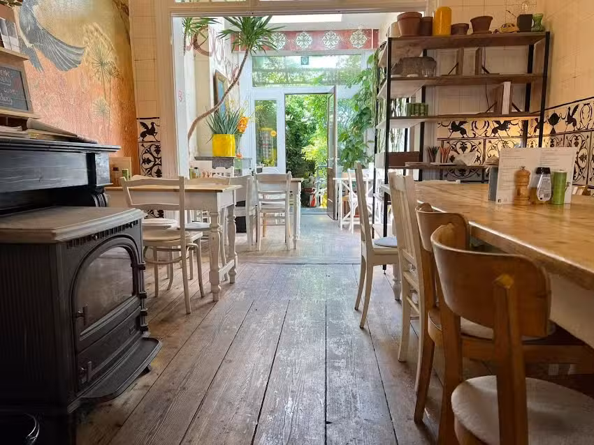 BDB Lapin 🍀 Fr&uuml;hst&uuml;cks- und Mittagsrestaurant & B&B