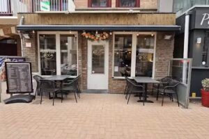 Bistro en bord de mer