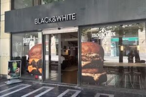 Burger noir et blanc