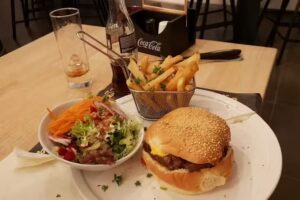 Burger Queen Tournai