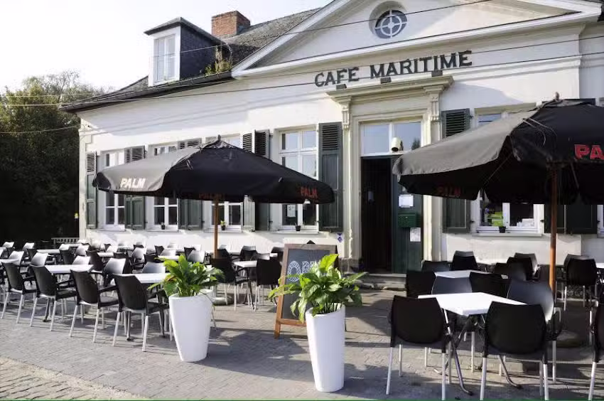 Café Maritime
