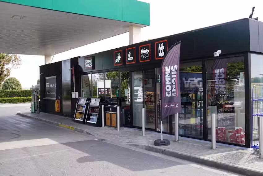 Comme Chez Nous Luingne