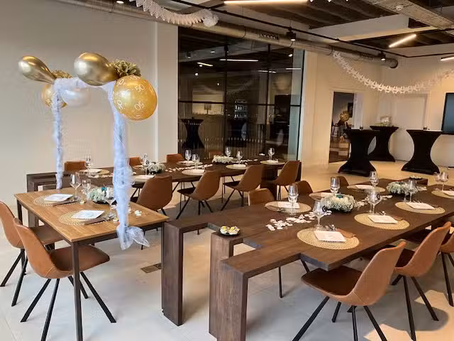 De Cierk – Fish , Food & Meet Market