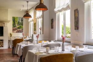 The Hermelijn, Restaurant – Kunst – Wein (seit 2021)