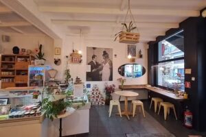 de Vos & marie * open van maandag tem vrijdag * zaterdag en zondag op aanvraag