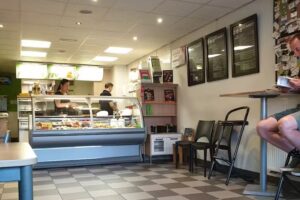 Le snack-bar Winner, restaurant de restauration rapide spécialisé dans les frites