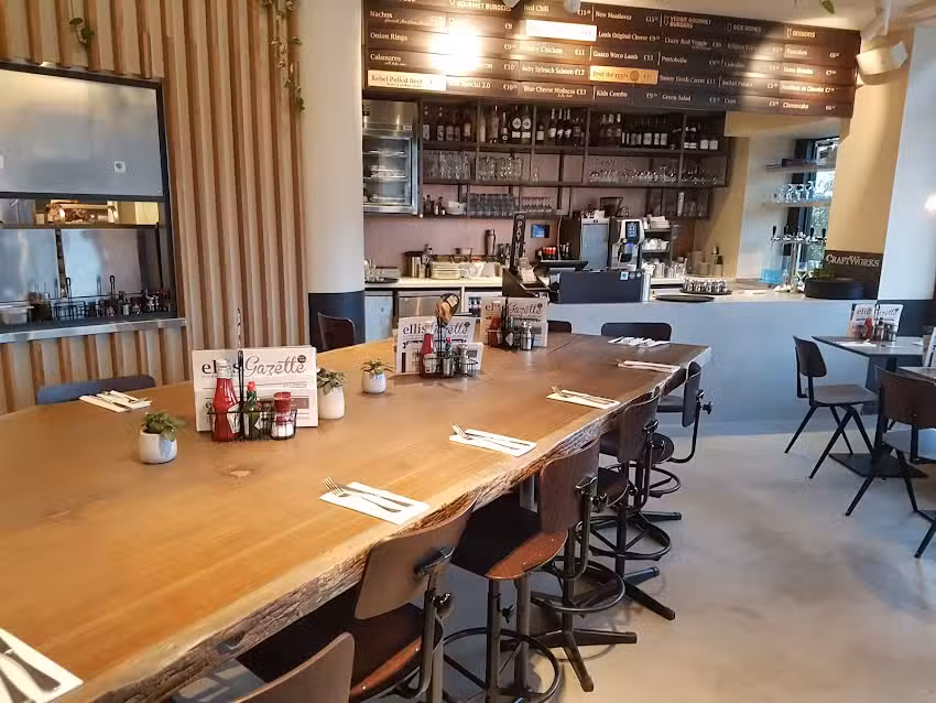 Ellis Gourmet Burger