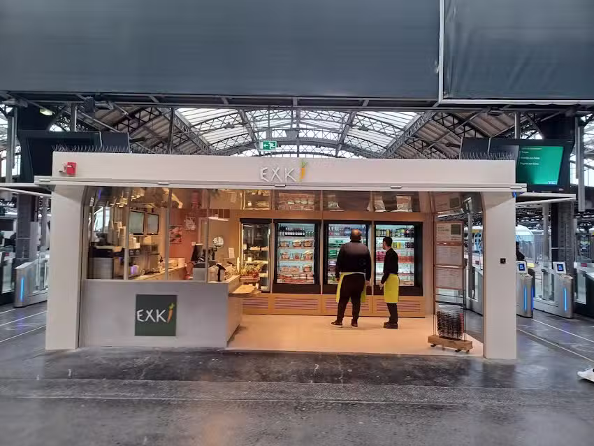 EXKi Flughafen Brüssel, Abflughalle