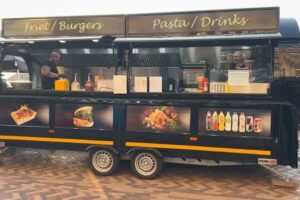 Camion-restaurant EMMS