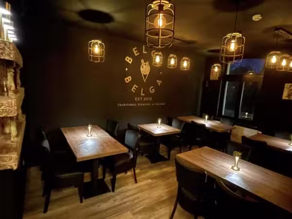 FRYING BELGA BELGA + Restaurant