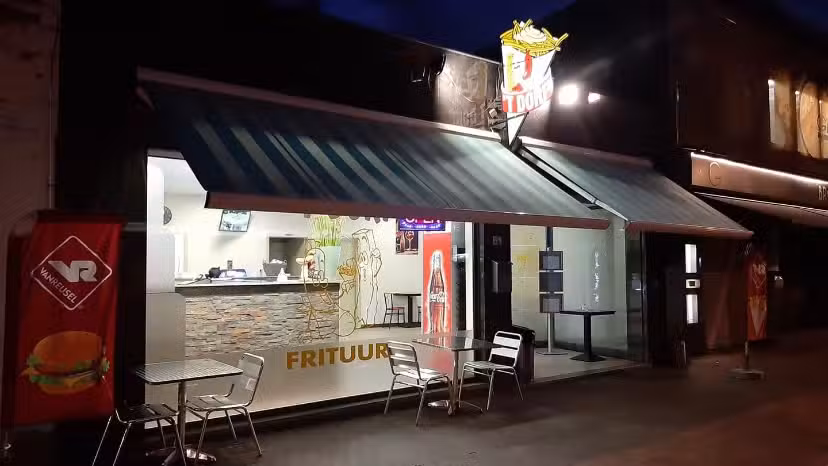 Chips/Sandwiches &sbquo;T Dorp Herselt