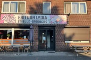 Lydia Maasmechelen Chip Shop🍟