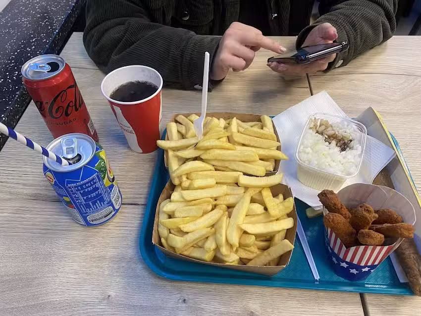 Pommesbude an der Wand