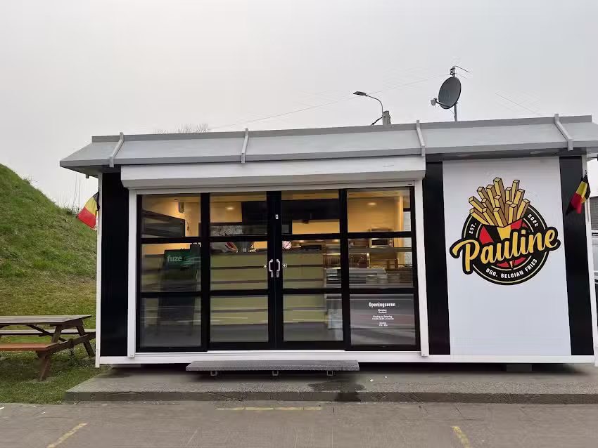 Paulines Pommesbude
