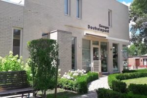 Georges Doutrelepont Chocolatier-Gletscher