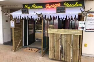 🐧 Georgie 🍦 Eiscreme 🧇 Waffeln