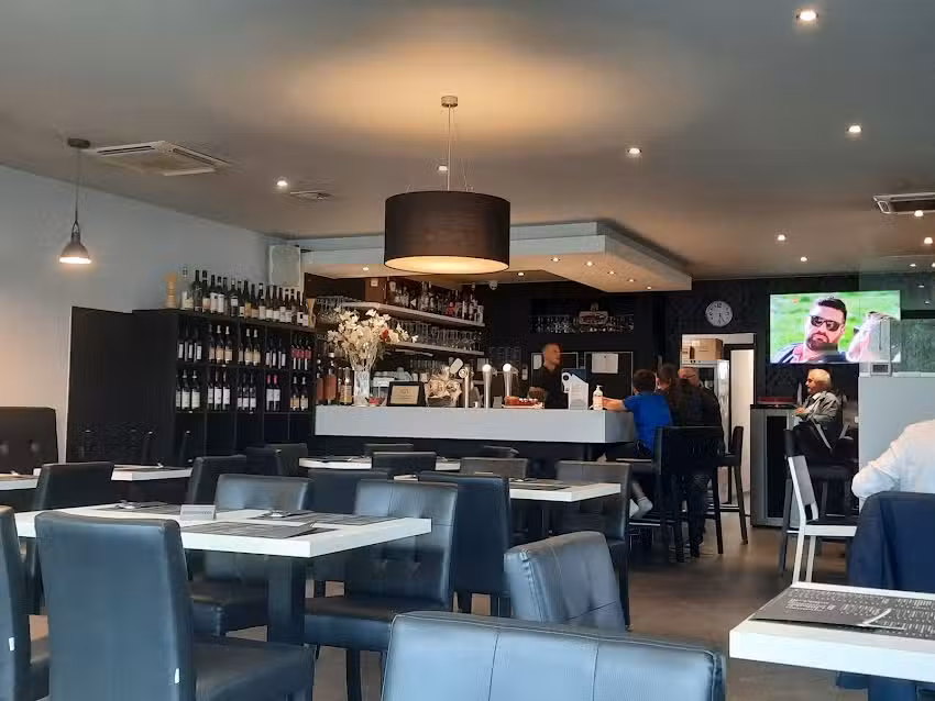 Gios italienische Bar