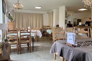 La poule et l&rsquo;éléphant