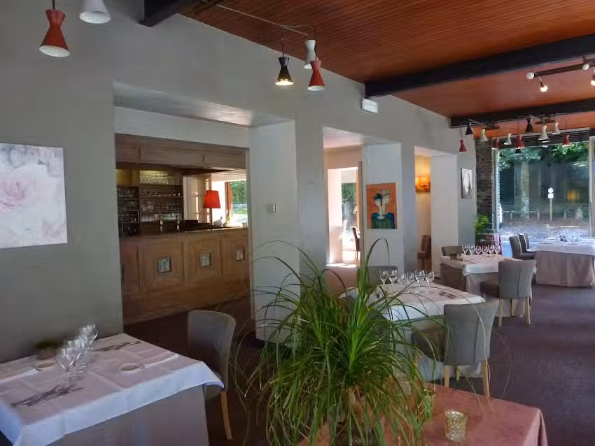 H&ocirc;tel-Restaurant Le Martin P&ecirc;cheur Sprl