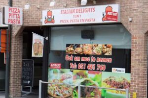 Italian Delights: Pizza-Pita-Pasta