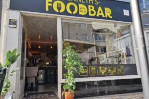 Le bar à provisions de Kenneth