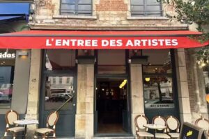 L&rsquo;entrée des artistes