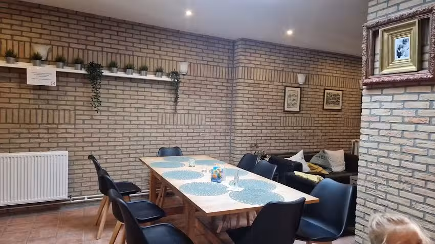 Célines großer Tisch