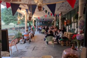 Die Guinguette des Waldparks