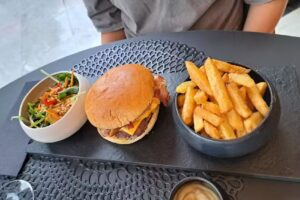 La Passerelle Restaurant