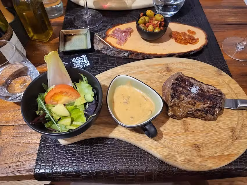 La Planche d’Ailleurs