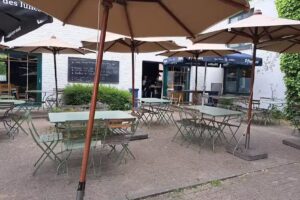 La Taverne de l&rsquo;Homme Bleu