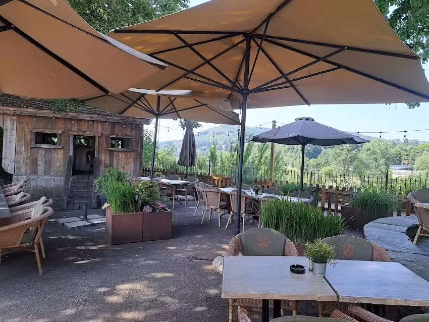 Gîte Rural, restaurant « contes De Salme » – Vielsalm – 28/30 P.