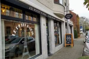 Le Petit Paris