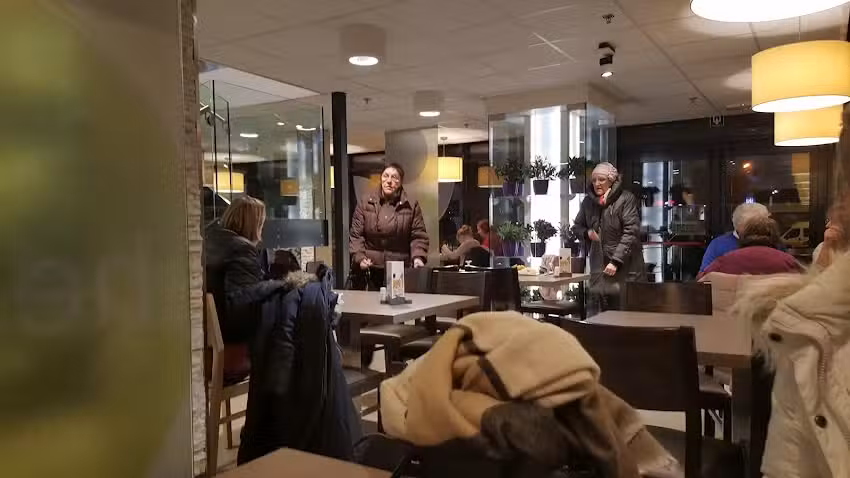 Jambes du jardin du déjeuner