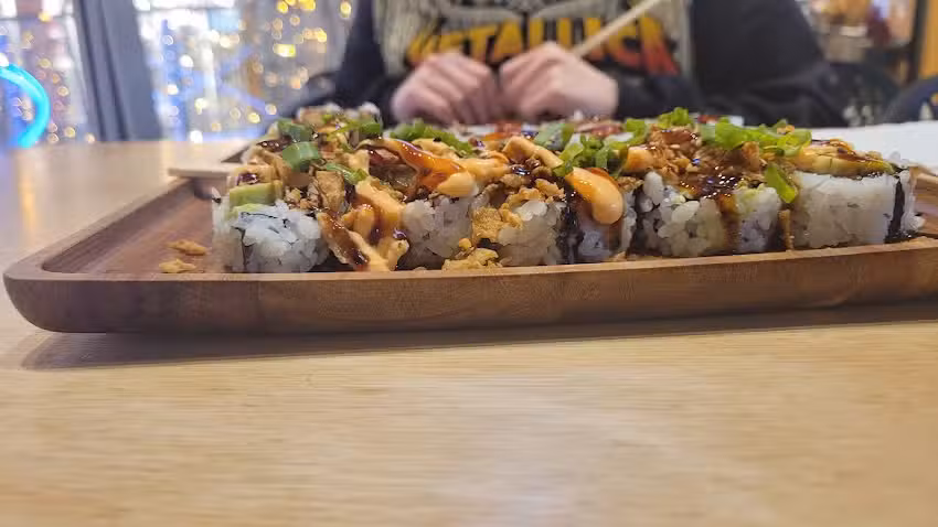 MAKI MAKI &ndash; Charleroi Rive Gauche