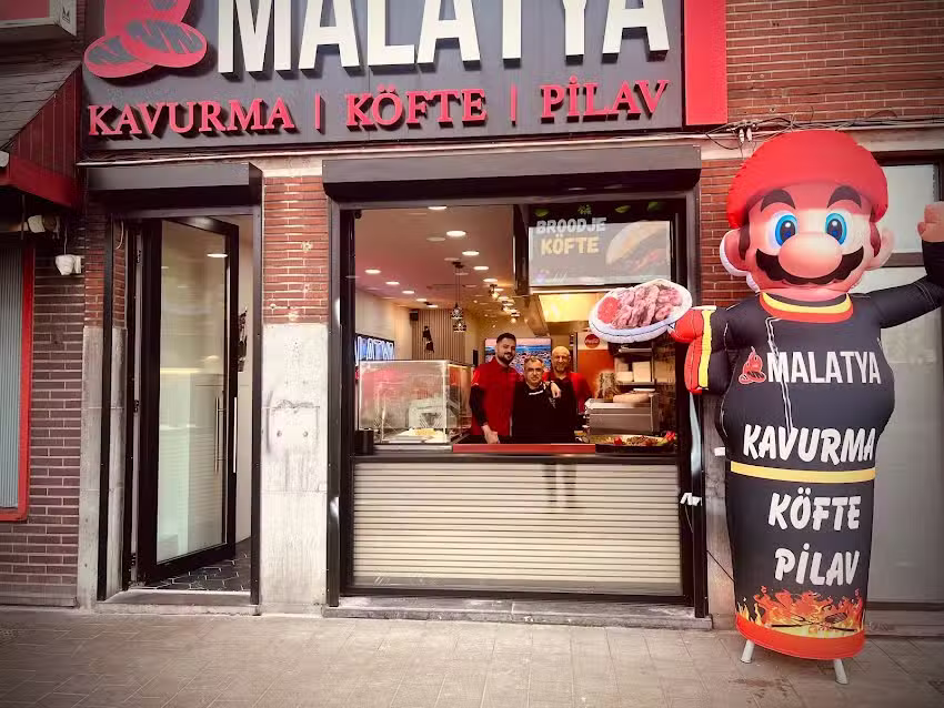 MALATYA KAVURMA KÖFTE PİLAV