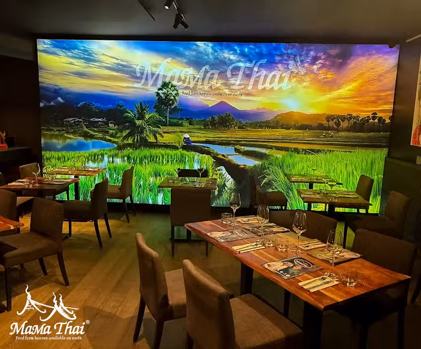 Mama Thai