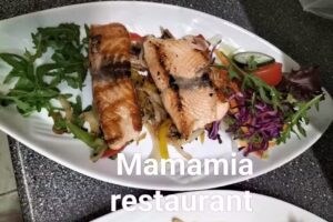 MamaMia Pizzeria & grill huis