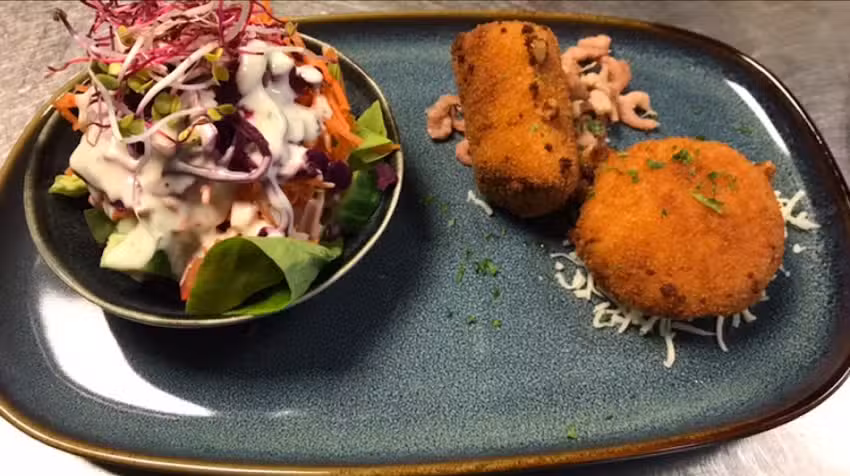 Manoxi bv/The Square