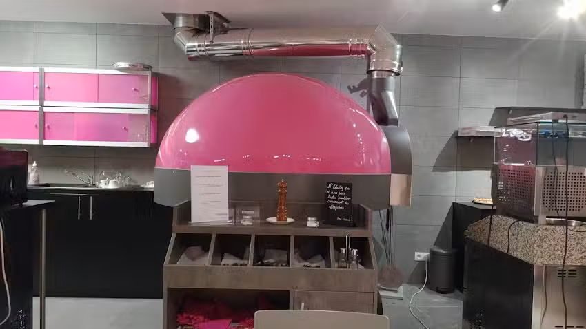 MAXI PIZZA da Concetta e Antonio