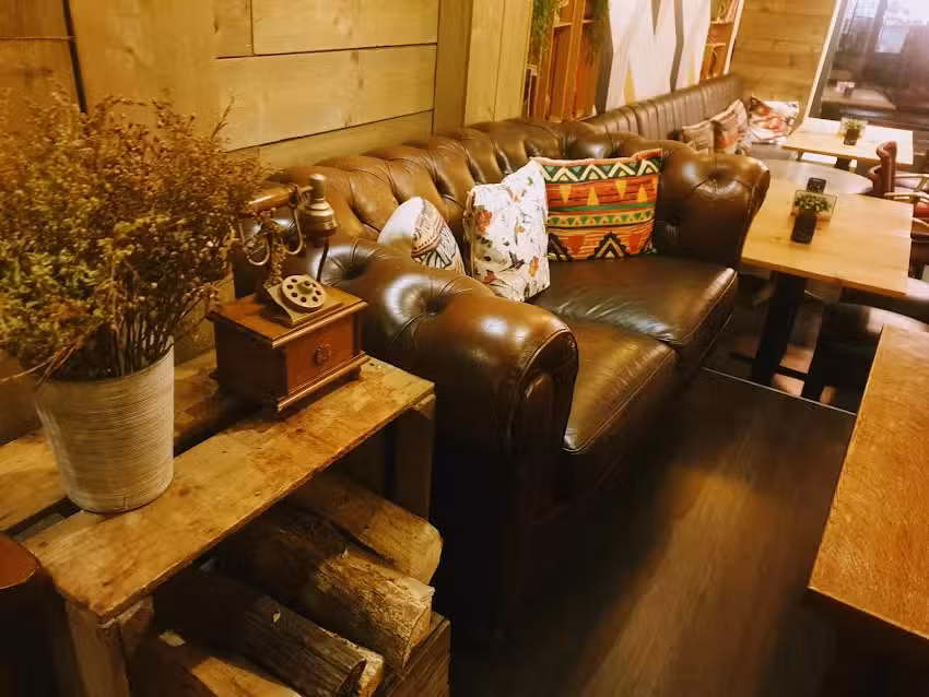 Midpoint Gourmet Burgers