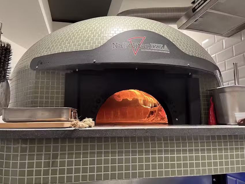 Neapolitanische Pizza