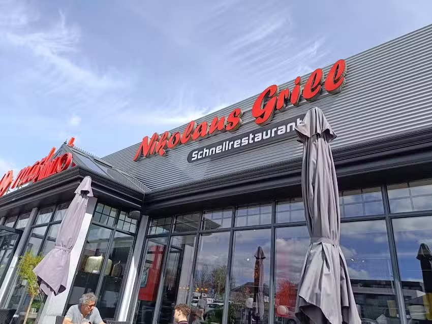Nikolaus Grill