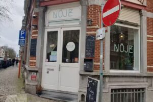 NÖJE Nourriture végétalienne et café de spécialité